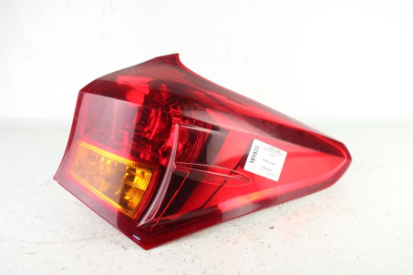 Фонарь правый универсал Toyota Auris 2012-2020 8155102700 (101933)