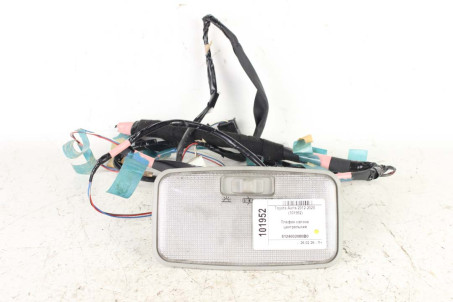 Плафон салона центральний Toyota Auris 2012-2020 8124002080B0 (101952)
