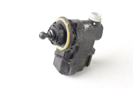 Корректор фары Toyota Auris 2012-2020 90013783 (101961)