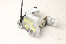 Петля двері передньої лівої низ Toyota Auris 2012-2020 6874002050 (101973)