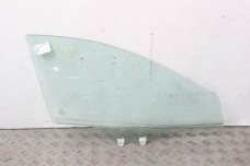 Скло двері переднє праве Mazda 3 (BM) 2012-2018 BHN958510 (102074) Saint Gobain Sekurit