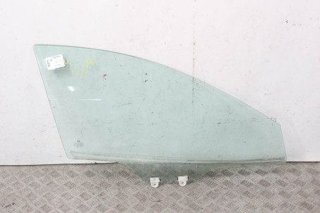 Скло двері переднє праве Mazda 3 (BM) 2012-2018 BHN958510 (102074) Saint Gobain Sekurit