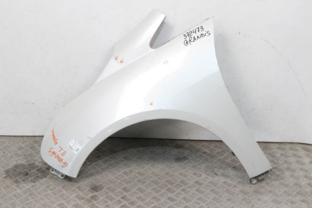 Крило переднє ліве Mitsubishi Grandis 2004-2010 5220B197 (1526)