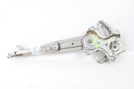 Склопідйомник передній правий електро (без моторчика) Toyota Camry 50 (XV50) 2011- 8571047060 (18988)