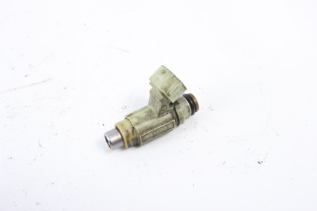 Форсунка електро 2.0 Mitsubishi Lancer 9 (CSA) 2003-2009 MN143061 (21656)