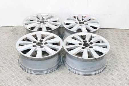 Диск колісний R16 комплект Toyota Auris 2006-2012 4261102790 (30574)