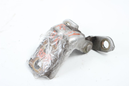 Петля двері передньої правої верх Nissan Pathfinder (R51) 2006-2014 80401ZB00A (36736)