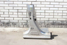 Стойка кузова (В) правая Toyota Corolla E15 (E150) 2007-2013 6131112440 (44520)