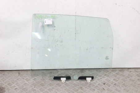 Стекло двери заднее левое Nissan Versa/Note (E12) 2013-2017 823013WC0A (44812)