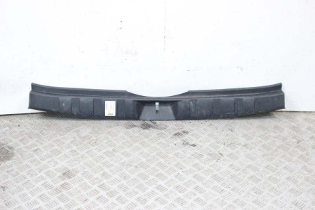 Накладка замка кришки багажника Subaru Forester (SH) 2008-2012 94026SC000JC (45581)