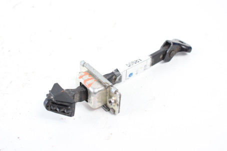 Обмежувач двері передній Mazda CX-3 2015-2019 D10E-58-270 (50681)