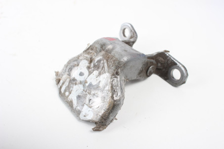 Петля двері передньої правої верх Subaru Legacy (BM) 2009-2014 60079AG001 (60604)