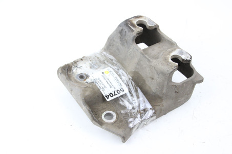 Кронштейн подушки двигателя левый 2.0 Diesel Subaru Legacy (BM) 2009-2014 41032AJ080 (60704)