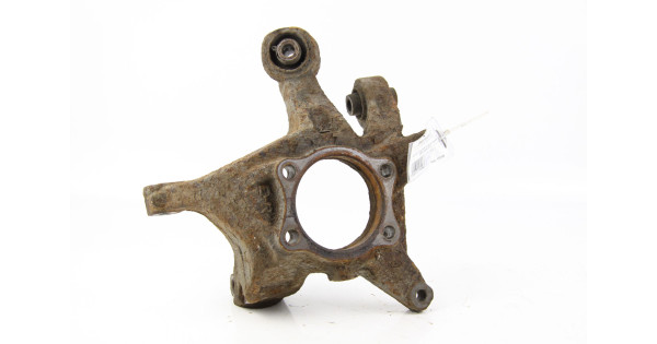 Цапфа задня права Subaru Legacy (BM) 2009-2014 28411AJ000 (60732)