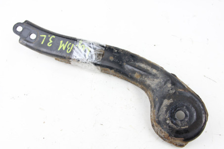 Кронштейн задней балки левый Subaru Legacy (BM) 2009-2014 20157AJ030 (60768)