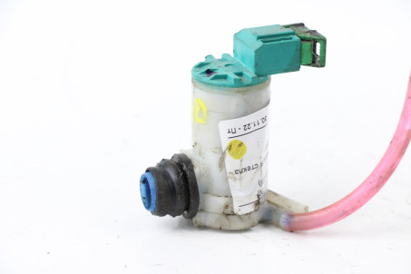 Моторчик омывателя стекла лобового Nissan X-Trail (T30) 2002-2007 289208H900 (61220)