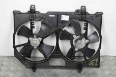 Дифузор з вентиляторами комплект 2.0-2.5 Nissan X-Trail (T30) 2002-2007 21481EQ300 (61224)