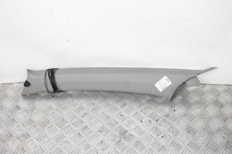 Накладка стійки передньої лівої верхня Nissan X-Trail (T30) 2002-2007 769128H300 (61376)