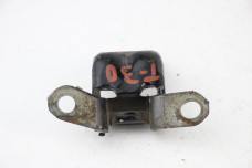 Петля двері задньої правої низ Nissan X-Trail (T30) 2002-2007 824208H700 (61392)