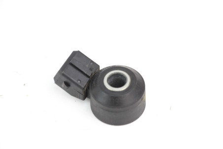 Датчик детонации двигателя 2.5 Nissan X-Trail (T30) 2002-2007 220607S000 (61550)