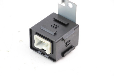 Реле Nissan X-Trail (T30) 2002-2007 25230EQ300 (61573)