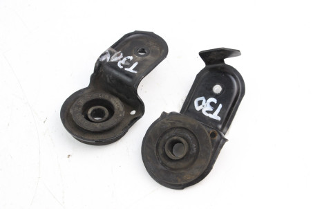 Кріплення радіатора LH+RH Nissan X-Trail (T30) 2002-2007 215438H610 / 215438H300 (61591)