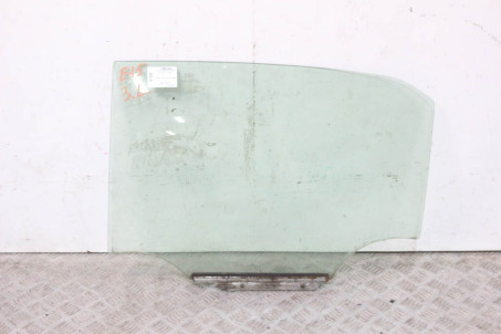 Скло двері заднє ліве Toyota Corolla E15 (E150) 2007-2013 6811412770 (6159)