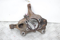 Кулак поворотный левый под ABS Mazda 3 (BM) 2012-2018 B45A33031 (61934)