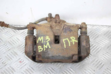 Суппорт передний правый Mazda 3 (BM) 2012-2018 B4Y73398ZB (61942)