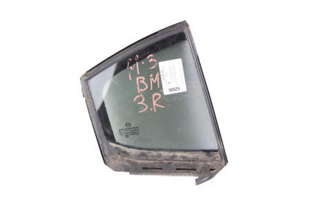 Скло двері задньої правої (кватирка) оригінальна тоніровка Mazda 3 (BM) 2012-2018 BHS272661 (62006) Saint Gobain Sekurit