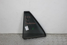 Скло двері задньої лівої (кватирка) універсал Toyota Avensis T25 (T250) 2003-2009 6812405070 (62267)