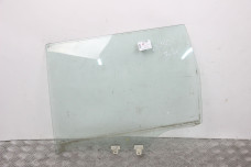 Скло двері заднє ліве Nissan X-Trail (T30) 2002-2007 823018H500 (62355)