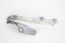 Петля капота ліва Mazda 3 (BM) 2012-2018 B45A52420A (62439)