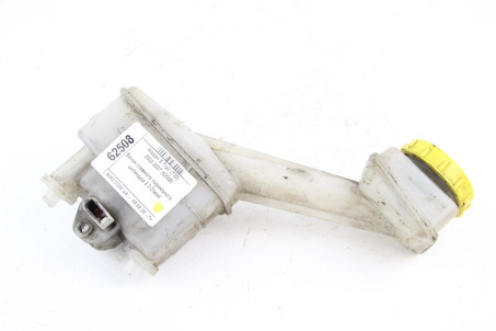 Бачок головного гальмівного циліндра 2.2 Diesel Nissan X-Trail (T30) 2002-2007 460918H910 (62508)