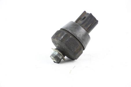 Датчик давления масла 2.2 Diesel Nissan X-Trail (T30) 2002-2007 252404M400 (62667)