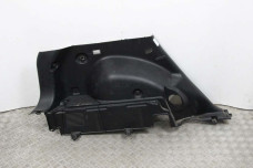 Обшивка багажника ліва Kia Sportage (SL) 2010-2015 857303U000WK (62757)