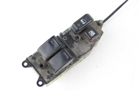 Блок управления стеклоподъемниками 2 кнопки Toyota RAV-4 II 2000-2005 8482042160 (62806)