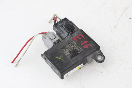 Блок керування вентиляторами Toyota Corolla E16 (E160) 2013-2018 8925712010 (62854)