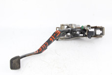 Педаль зчеплення 1.3 МКПП Toyota Corolla E16 (E160) 2013-2018 313010F081 (63001)