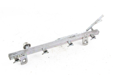 Рампа топливная 2.4 Suzuki Grand Vitara (JB) 2006-2017 1573078K00 (63557)