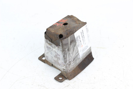 Кронштейн усилителя бампера передний правый верхний -03 Nissan X-Trail (T30) 2002-2007 852138H700 (63850)