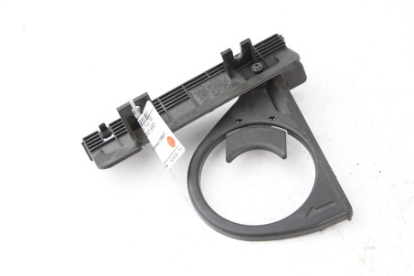 Подстаканник RH Nissan X-Trail (T30) 2002-2007 68430EQ000 (63905)