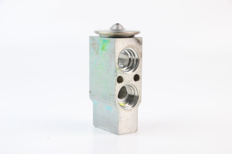 Клапан испарителя кондиционера Mazda 6 (GG-GY) 2003-2007 GJ6A61J14B (63986)