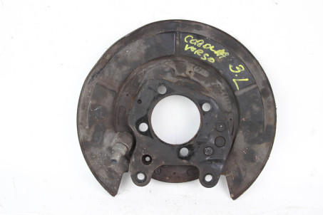 Цапфа задня ліва Toyota Corolla Verso 2004-2009 465040F010 (64160)