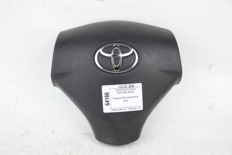 Подушка безопасности в руль Toyota Corolla Verso 2004-2009 451300F020B0 (64166)