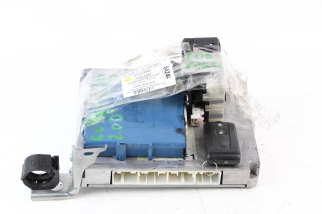 Блок керування двигуном комплект 2.0 МКПП Diesel Toyota Corolla Verso 2004-2009 896610F010 (64244)