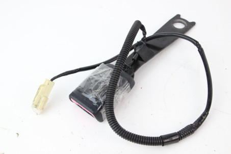 Замок ремня безопасности передний правый Toyota Avensis T27 (T270) 2009-2018 7323005100C0 (64293)