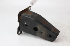 Кронштейн передней балки левый Mazda 3 (BM) 2012-2018 KDY03488Y (64476)