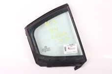 Стекло двери задней правой (форточка) Mazda 3 (BM) 2012-2018 BHN972661 (64505) Saint Gobain Sekurit