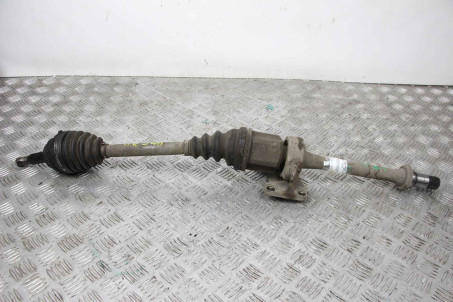 Привід передній правий під ABS 2.4 АКПП 2WD Toyota RAV-4 II 2000-2005 4341042080 (64650)